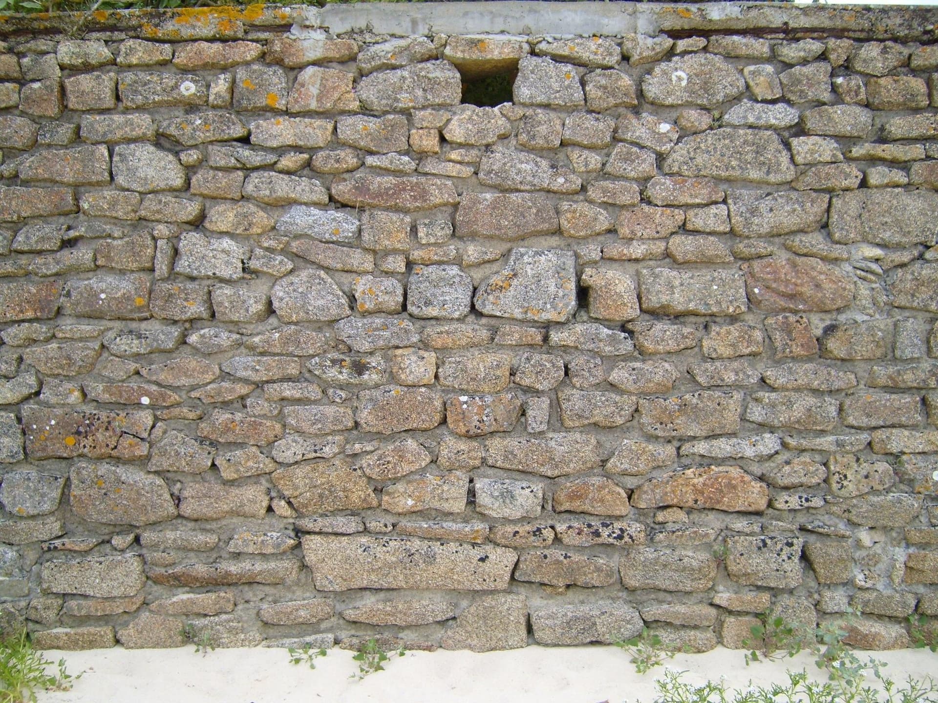 mur en pierre calcaire 